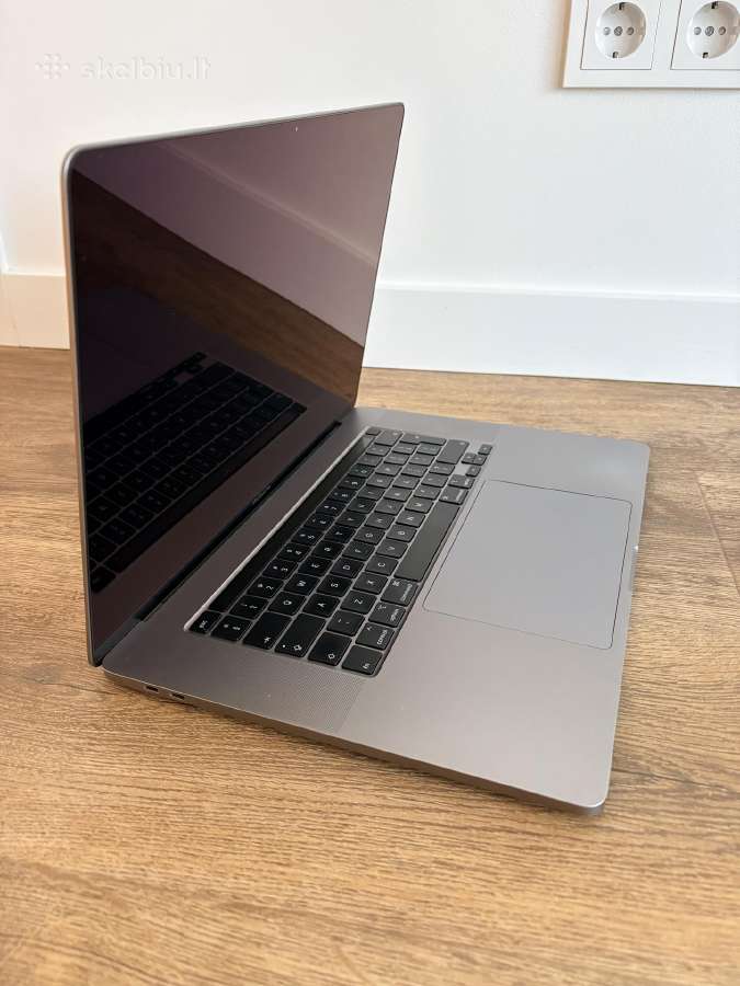 MacBook Pro 16inch atmintis 512 GB - nuotraukos Nr. 3