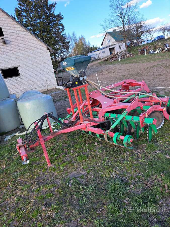 Skutikas su lyginimo lenta , smulkiu seklu sejama - nuotraukos Nr. 3
