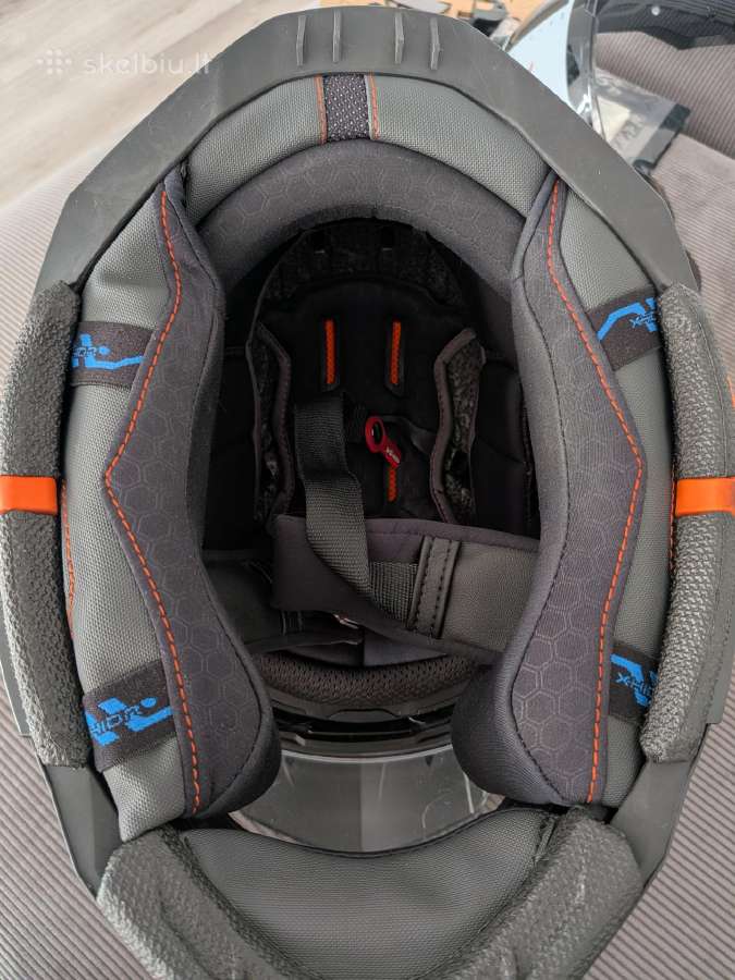 Nexx X.wed 3 Keyo Carbon ir Shoei Hornet DS šalmai - nuotraukos Nr. 6