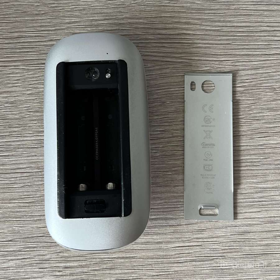Apple Magic Mouse 1 gen - nuotraukos Nr. 2