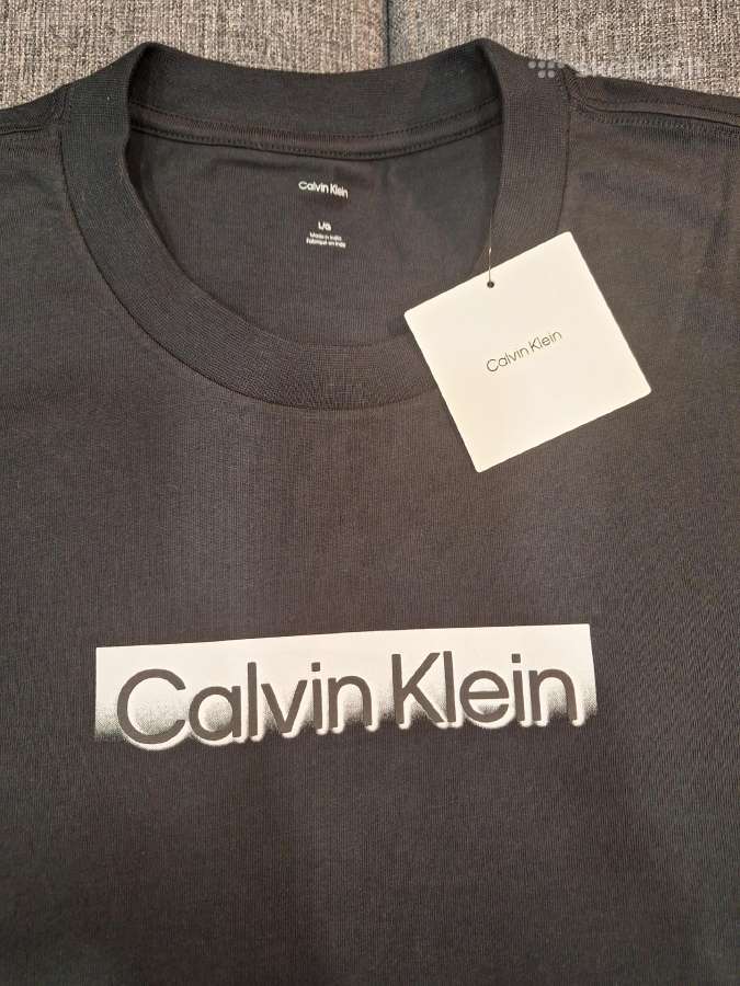 Nauji Calvin Klein vyriški marškinėliai L dydis - nuotraukos Nr. 2