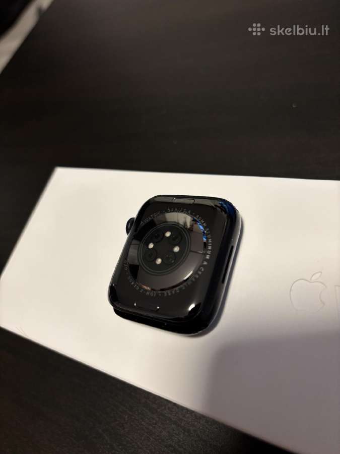 Apple Watch Series 8 - 45mm - nuotraukos Nr. 2