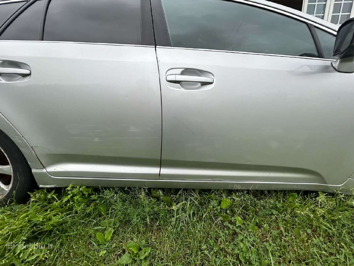Toyota avensis III - nuotraukos Nr. 4