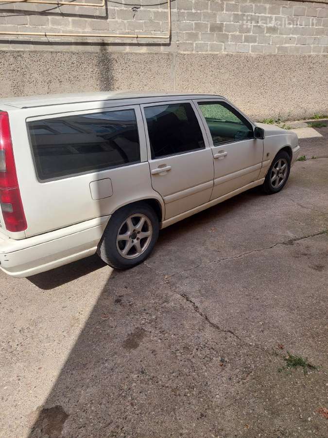 Parduodu .Volvo v70. - nuotraukos Nr. 8