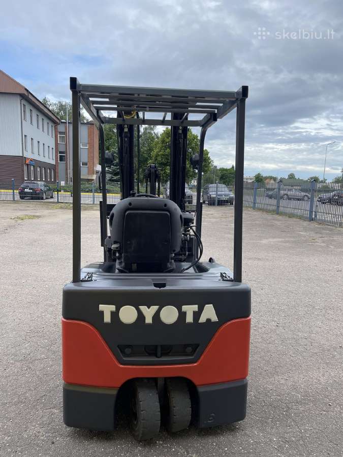 Elektrinis šakinis krautuvas Toyota - nuotraukos Nr. 16
