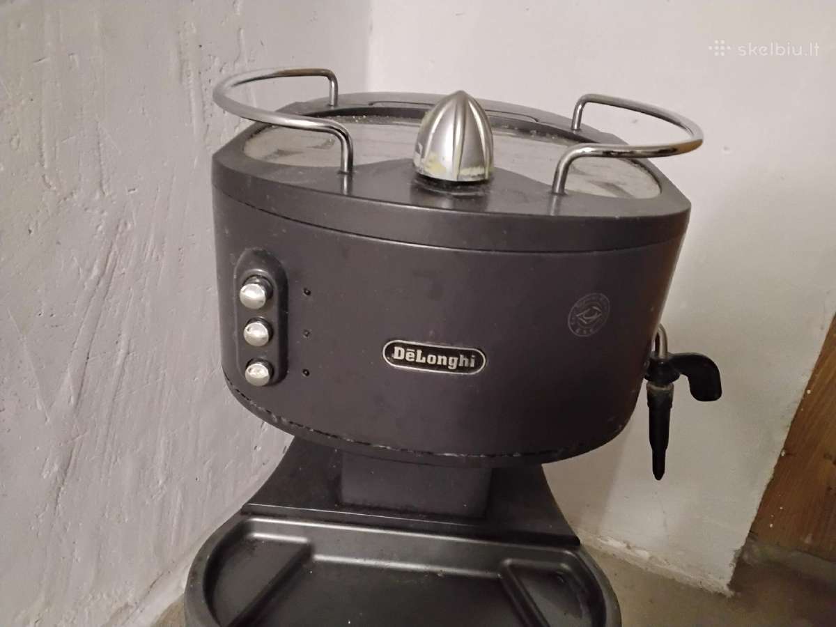 Kavos aparatų Delonghi Magnifica - nuotraukos Nr. 2