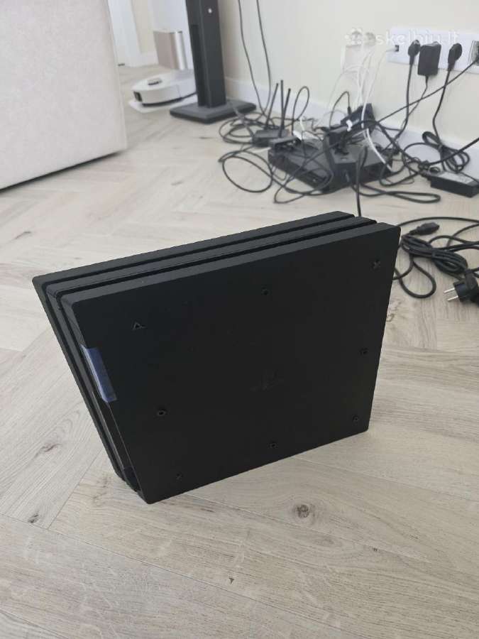 Playstation 4 pro - nuotraukos Nr. 2