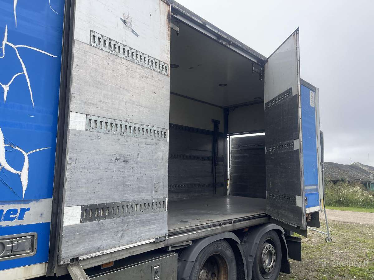 Volvo izotermas 2800eur. - nuotraukos Nr. 3