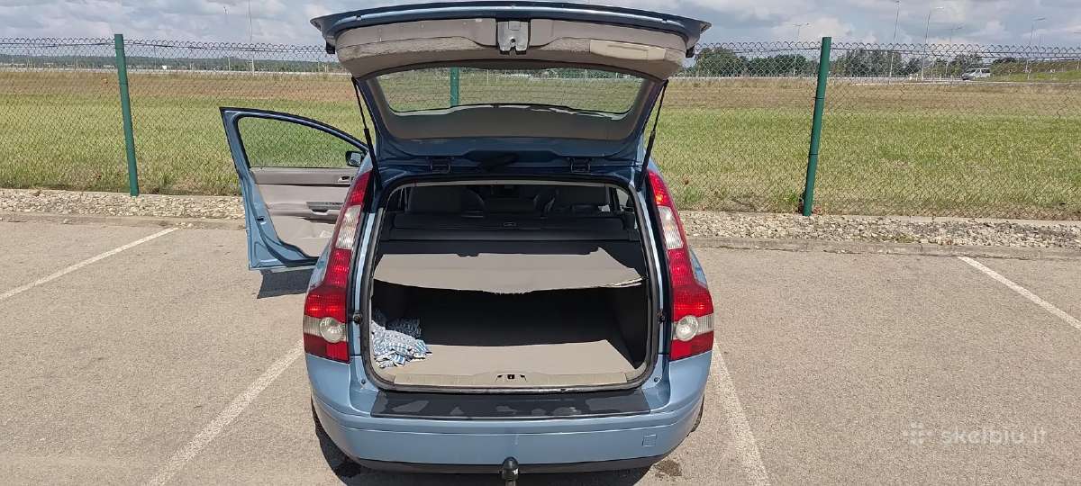 Volvo v50 2.0d su technine apžiūra iki kovo - nuotraukos Nr. 6