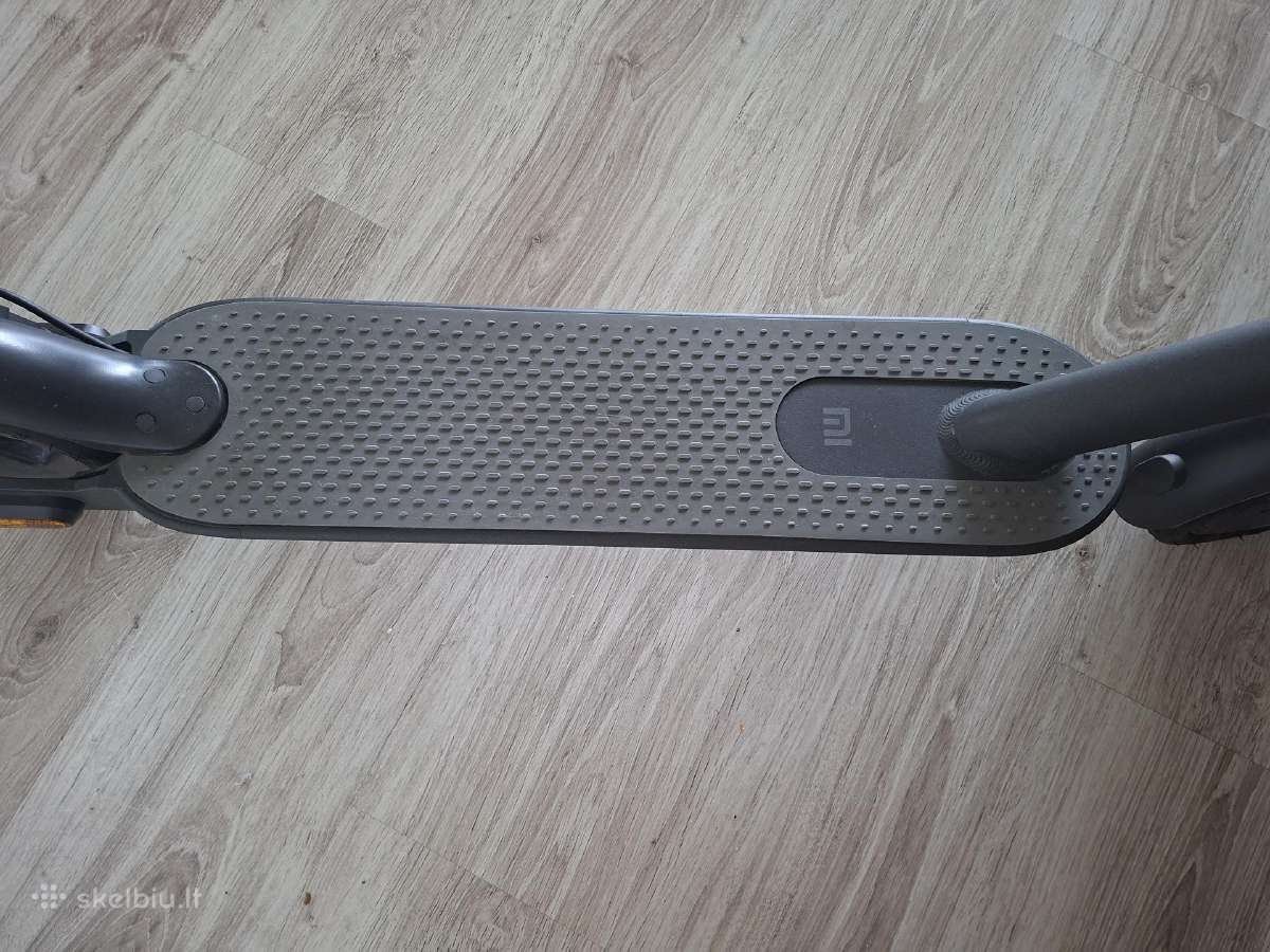 Xiaomi Mi Electric Scooter 1s - nuotraukos Nr. 2
