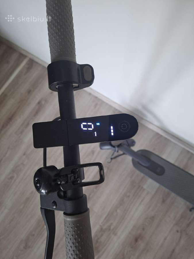 Xiaomi Mi Electric Scooter 1s - nuotraukos Nr. 3