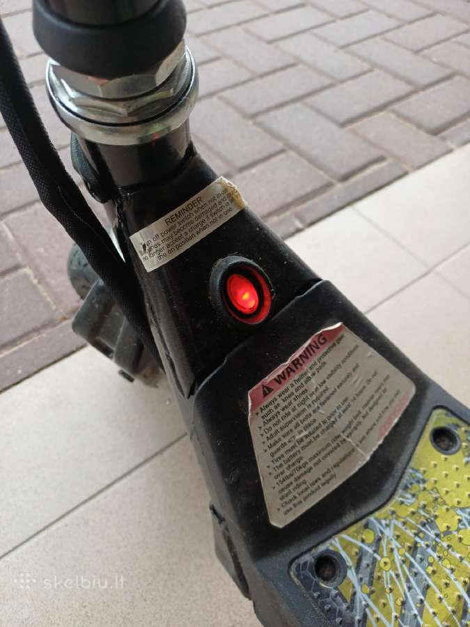 Paspirtukas air volt 150 reikia keist baterijas - nuotraukos Nr. 2