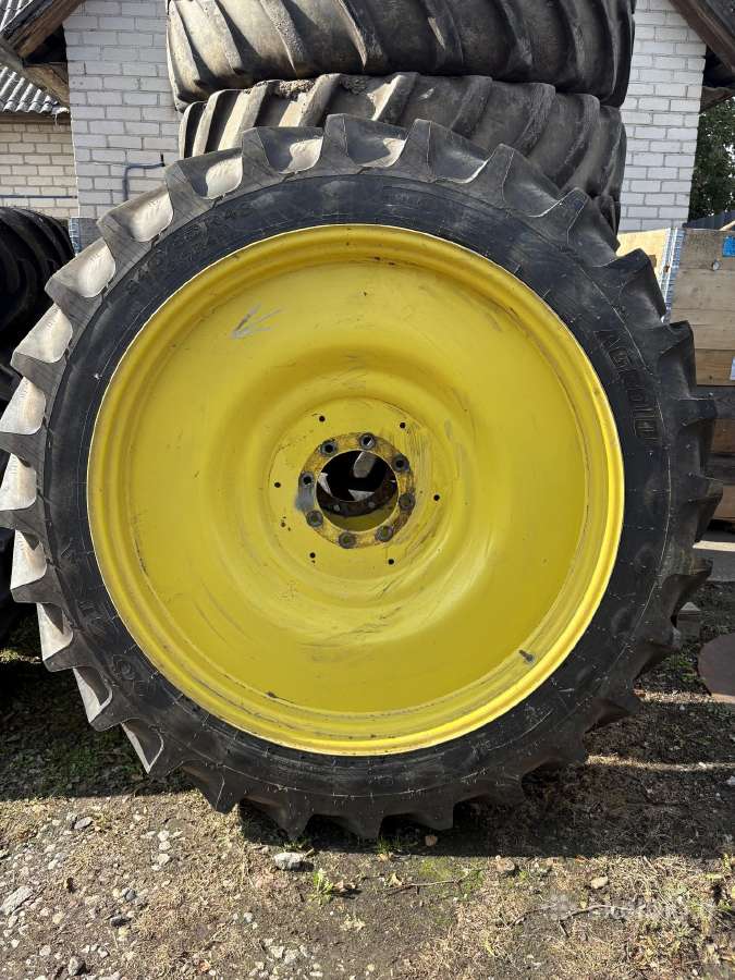 340/85r48 320/90r32 Siaurieji purškimo ratai - nuotraukos Nr. 3