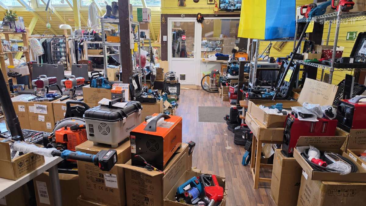 Elektromobilio pakrovejas.stotele. - nuotraukos Nr. 15