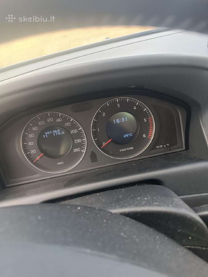Parduodamas Volvo XC 60 - nuotraukos Nr. 7