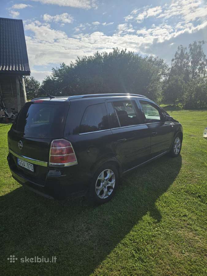 Opel zafira - nuotraukos Nr. 4