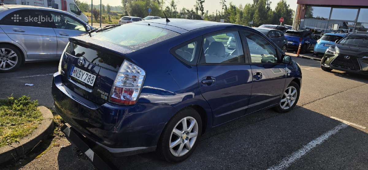 Auto nuoma Prius 3 Prius 2 – 110 € per savaitę! - nuotraukos Nr. 3