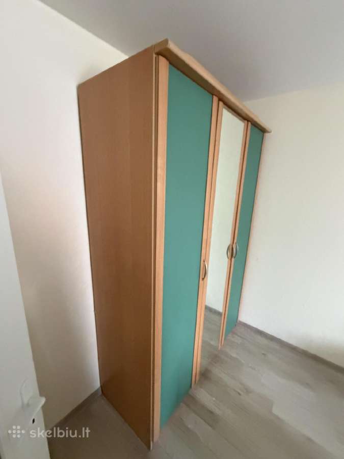 Naudotas miegamojo baldų komplektas - nuotraukos Nr. 6