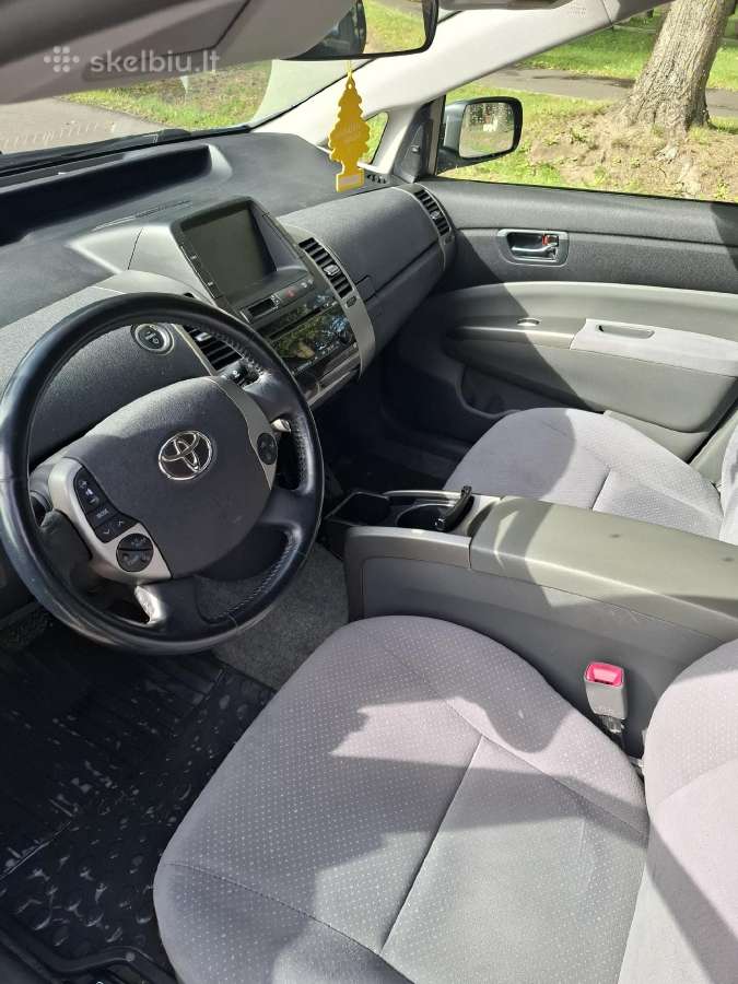 Toyota Prius - nuotraukos Nr. 8