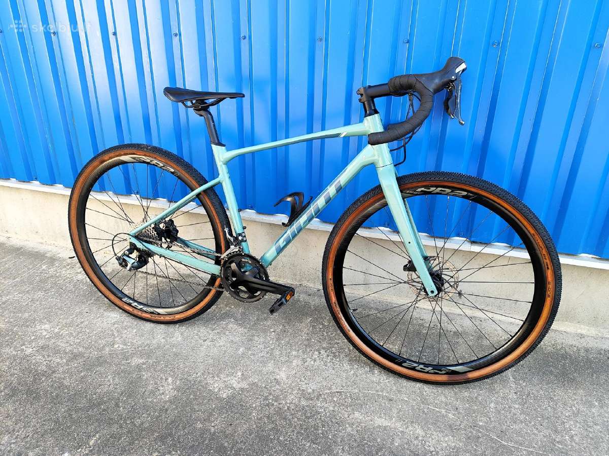 Nauji 2027 metų Cube Nuroad gravel jau prekyboje - nuotraukos Nr. 32