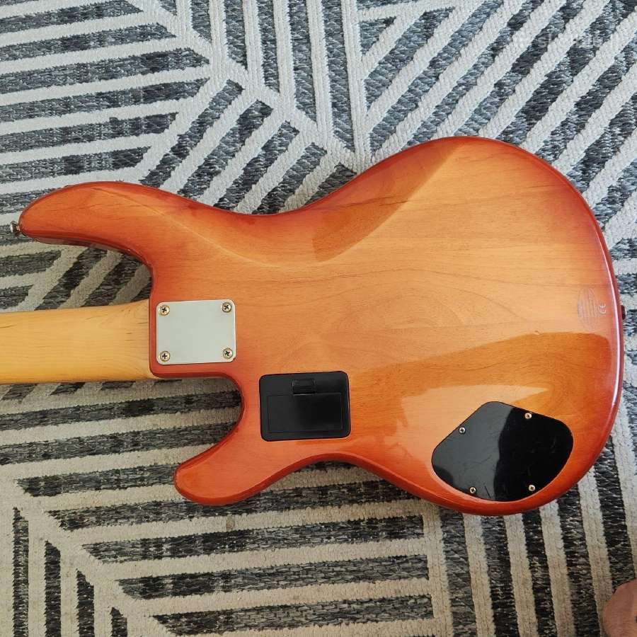 Yamaha Bb-g5a bosinė gitara - nuotraukos Nr. 8