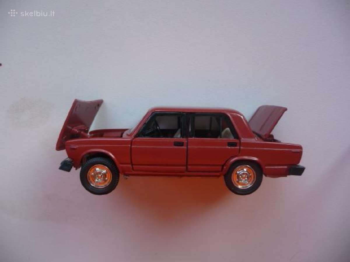 Auto modeliukas Lada Vaz 2105 1:43 - nuotraukos Nr. 7