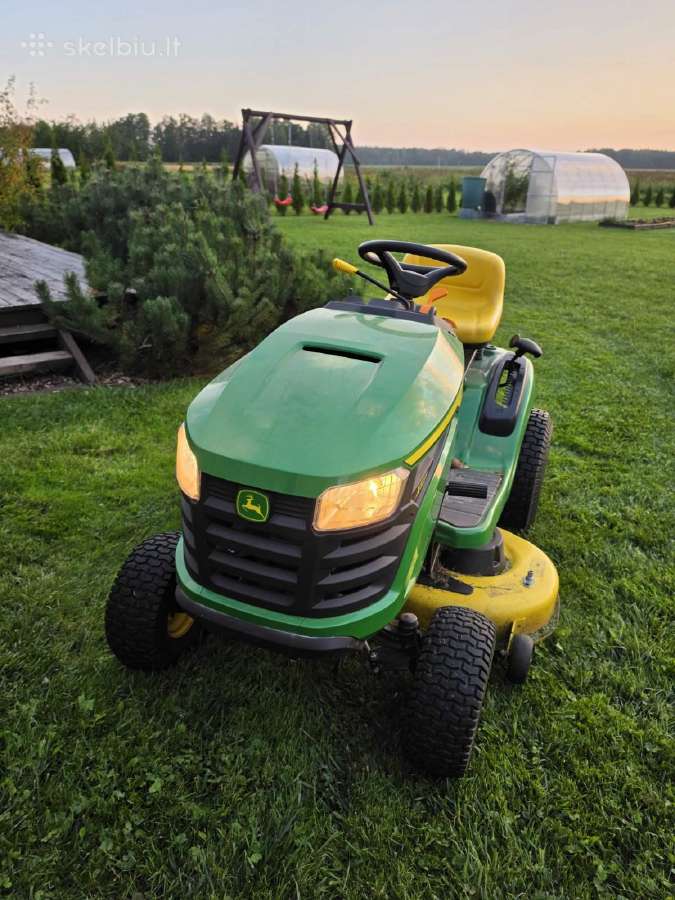 John Deere x107 - nuotraukos Nr. 2