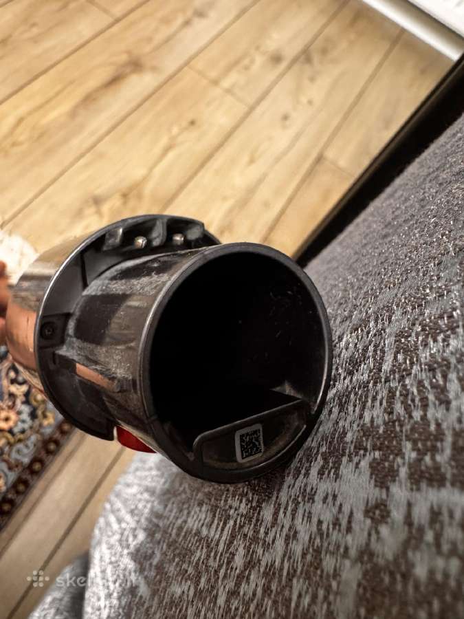 Dyson V12 Absolute Slim siurblio vamzdis Defekta - nuotraukos Nr. 5