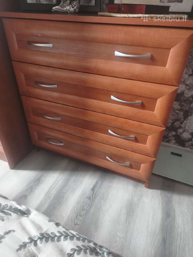 Parduodamas miegamojo komplektas - nuotraukos Nr. 8