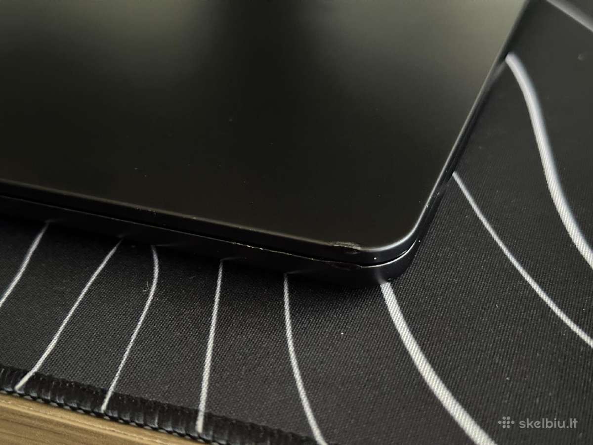 MacBook Air 15 M2 / 8gb / 512gb - nuotraukos Nr. 2