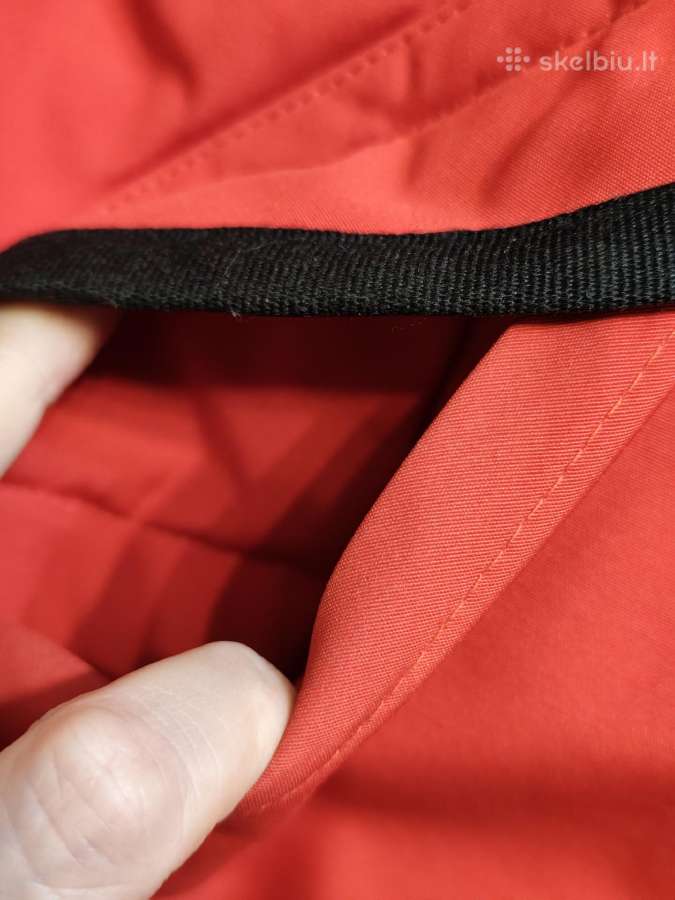 Ryški ir šilta Guess žieminė striukė (L dydis) - nuotraukos Nr. 6
