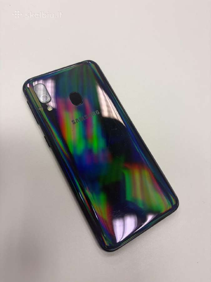 Samsung A40 - nuotraukos Nr. 3