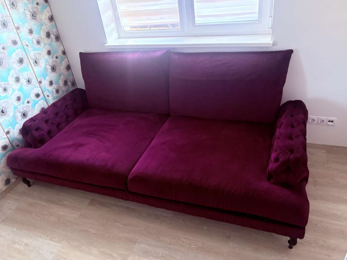 Prabangi bordo klasikinė sofa 240 cm - nuotraukos Nr. 4