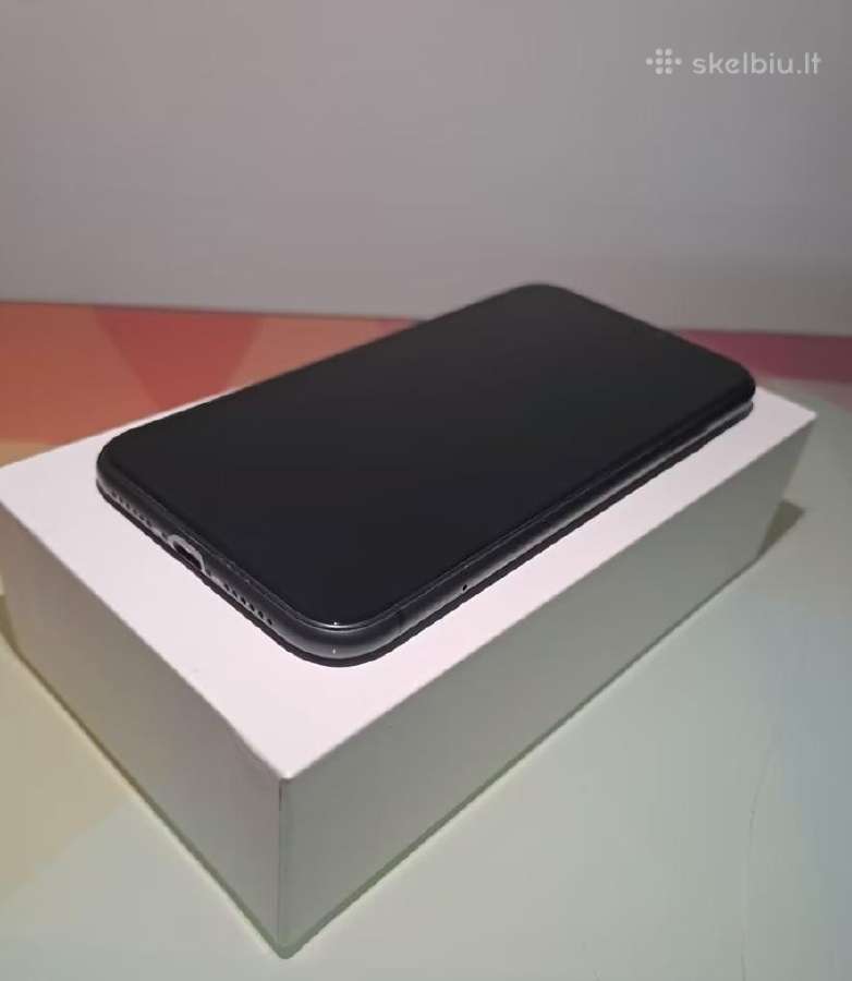iPhone 11 juodos spalvos 64 GB - nuotraukos Nr. 2