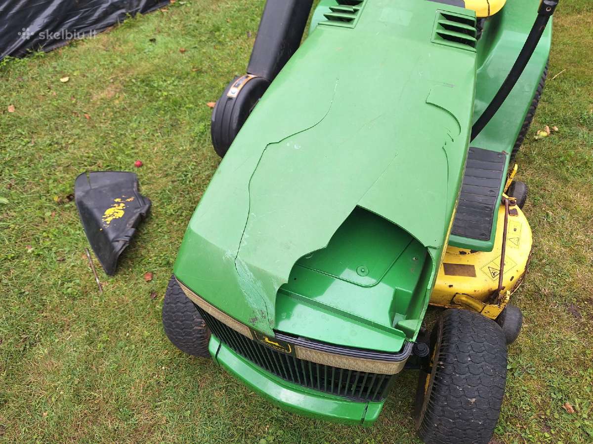 John Deere Lx176 Sodo traktoriukas Kawasaki 14hp - nuotraukos Nr. 10