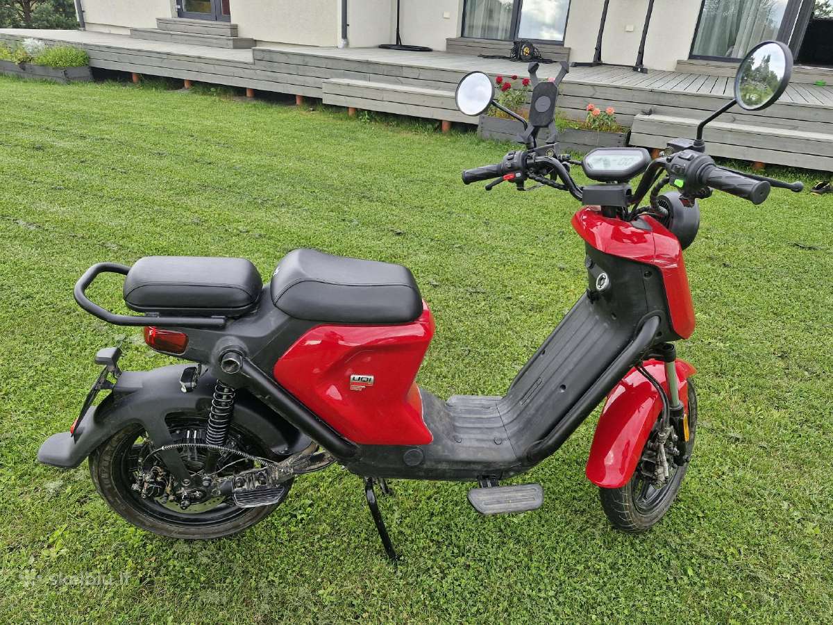 Elektrinis motoroleris Niu Uni GT - nuotraukos Nr. 4