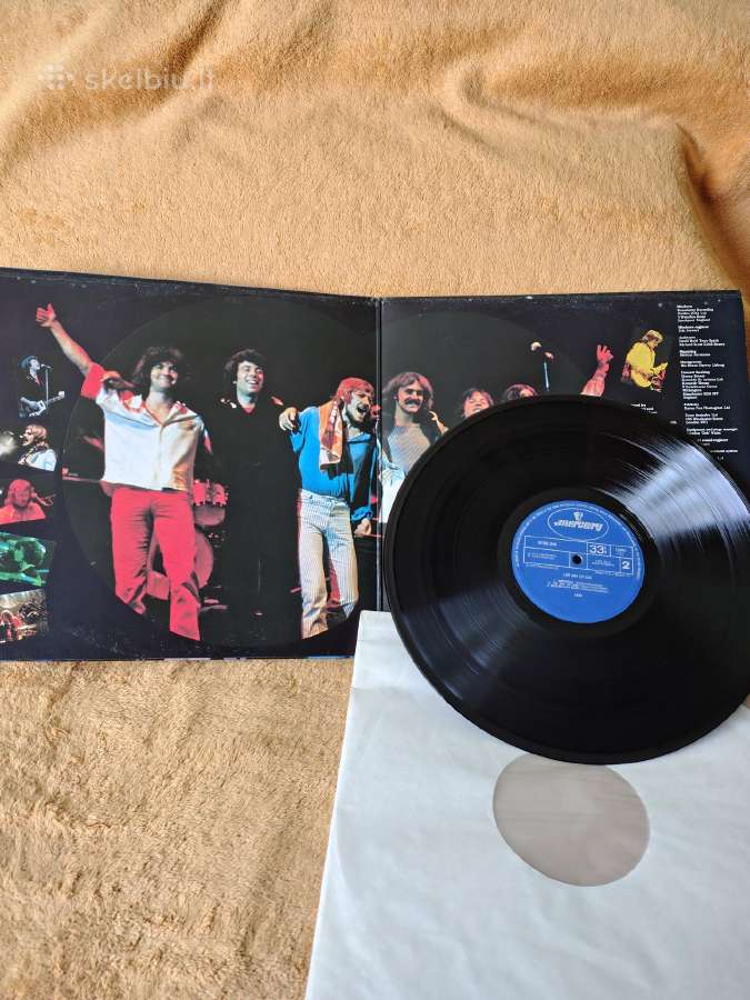 10cc Live And Let Live - nuotraukos Nr. 2