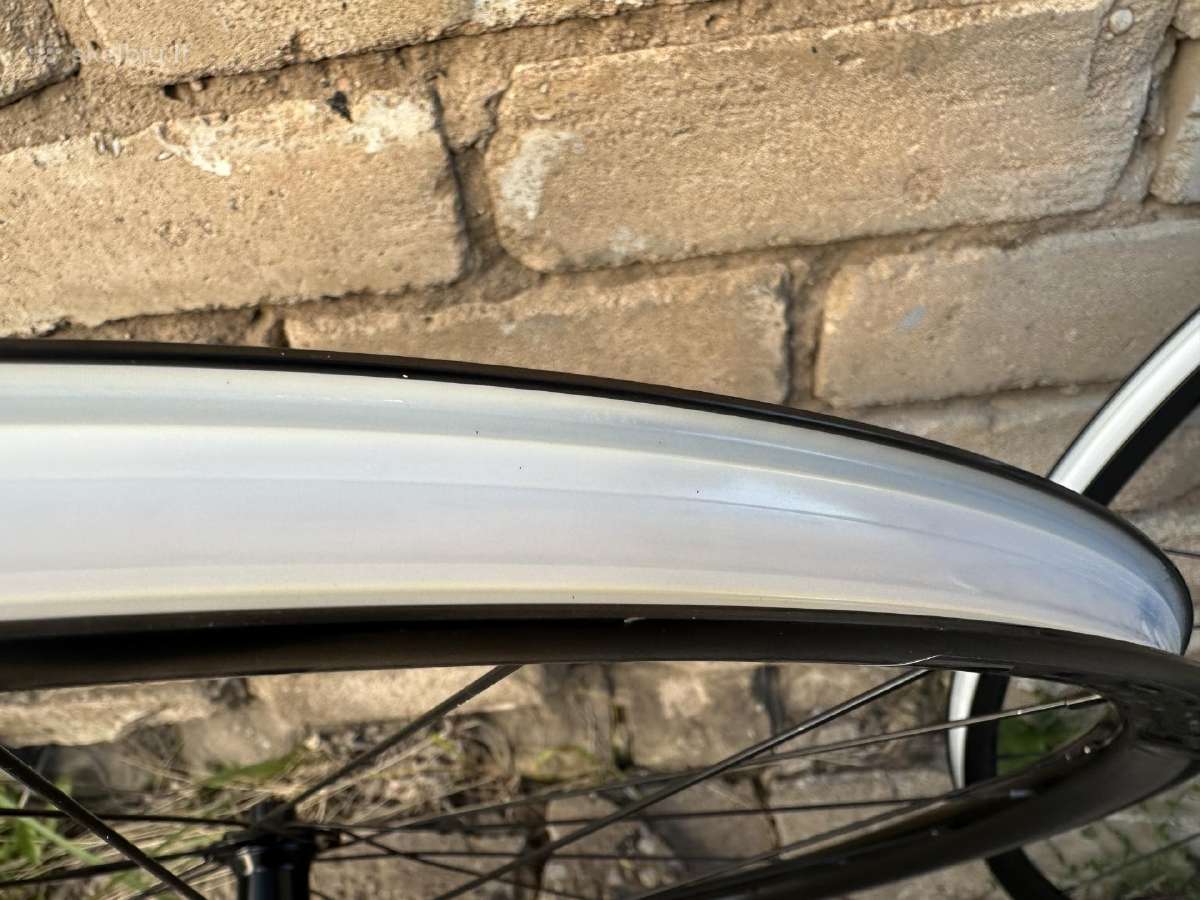 Bontrager Paradigm Tlr23 dviračio ratai - nuotraukos Nr. 7