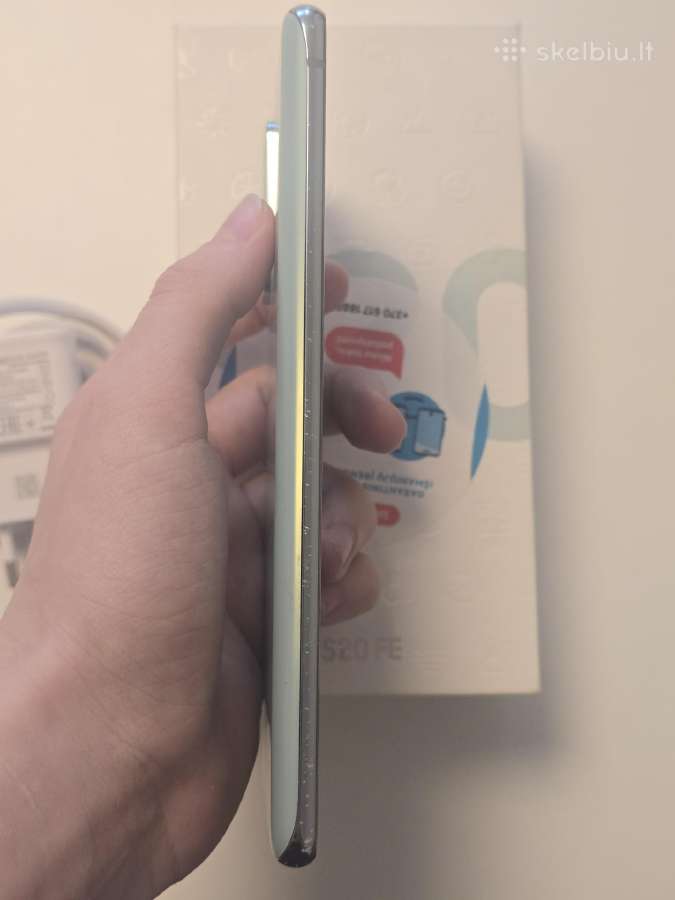 Samsung galaxy S20 Fe - nuotraukos Nr. 4