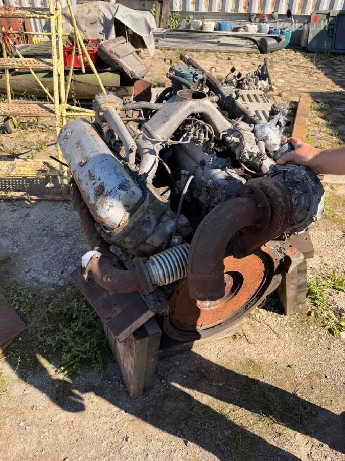 Maz v6 variklis su Turbina - nuotraukos Nr. 5