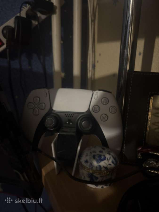 Parduodama Playstation 5 ir viskas kas ant foto - nuotraukos Nr. 2