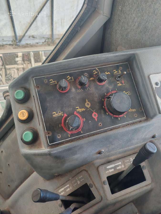 Parduodu traktorių massey ferguson 3080 1989metu - nuotraukos Nr. 2