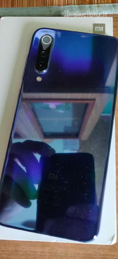 Xiaomi Mi 9se - nuotraukos Nr. 2