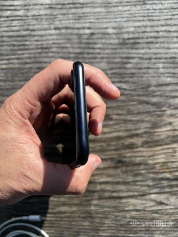 iPhone Se 2022 - nuotraukos Nr. 4