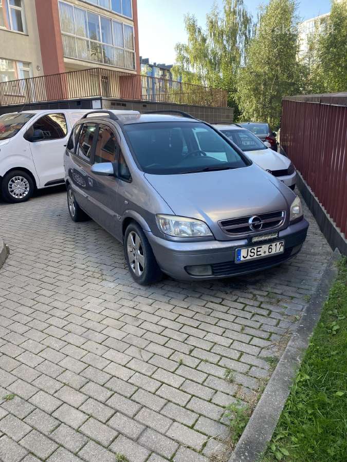 Opel zafira - nuotraukos Nr. 4