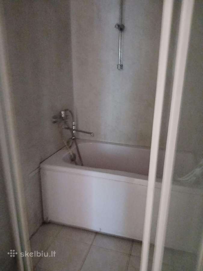 Parduodama mūrinio namo dalis centre - nuotraukos Nr. 12