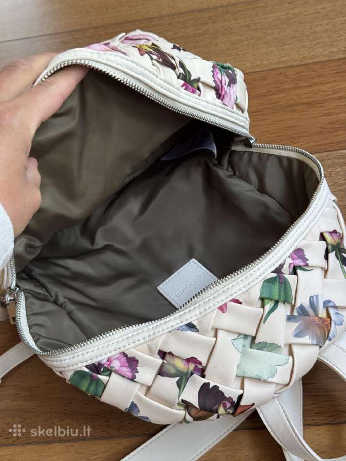 Desigual gėlėta kuprinė - nuotraukos Nr. 20