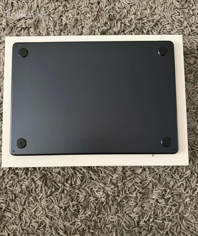 MacBook air m4 - nuotraukos Nr. 2