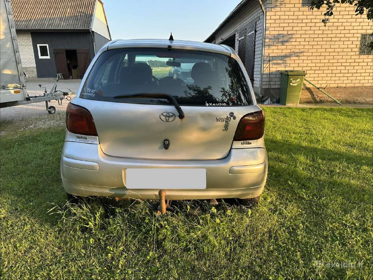 Toyota Yaris 2005 1.4d 55 Kw dalimis - nuotraukos Nr. 4