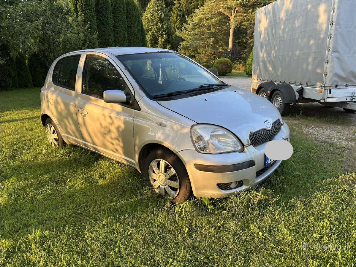 Toyota Yaris 2005 1.4d 55 Kw dalimis - nuotraukos Nr. 6